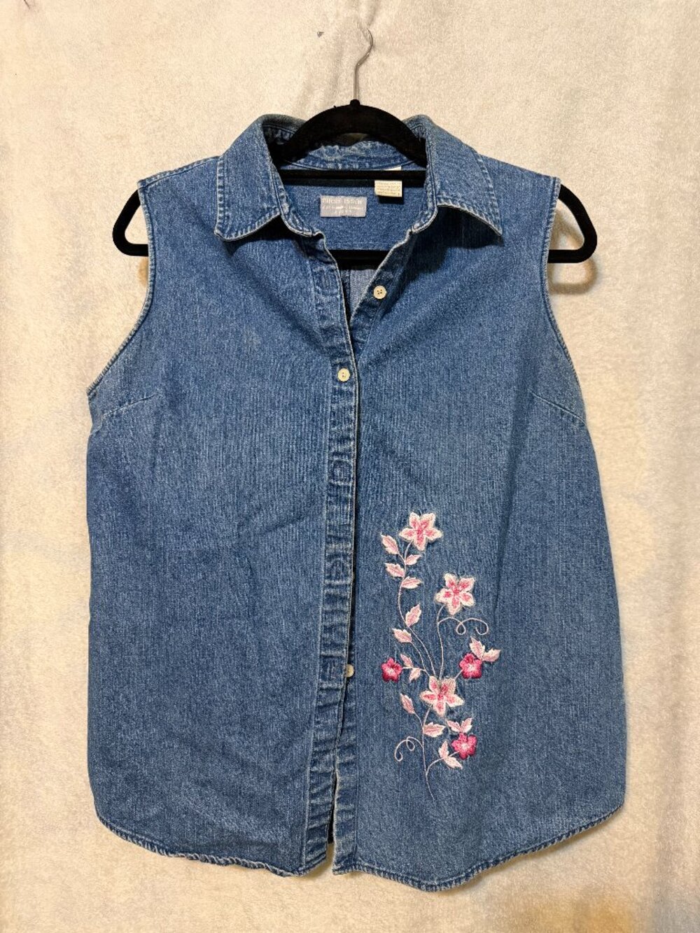 First Issue Sleeveless Denim button up